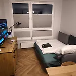 W Centrum Luksusowy Apartament, Duzy Parking, Zameldowanie 24h, Fv, Ekspres, Xbox, Klimatyzacja, Dwie Sypialnie, Kuchnia I Salon, Samo Centrum Miasta, דירה *