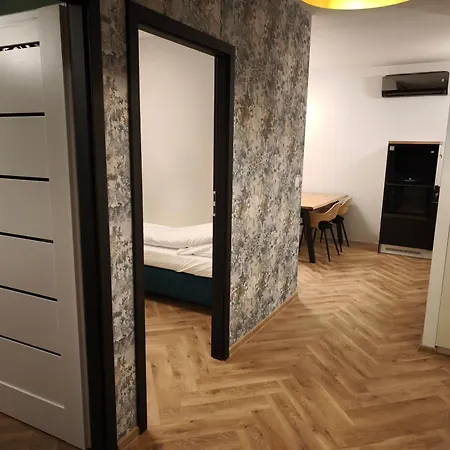 Διαμέρισμα W Centrum Luksusowy Apartament, Duzy Parking, Zameldowanie 24h, Fv, Ekspres, Xbox, Klimatyzacja, Dwie Sypialnie, Kuchnia I Salon, Samo Centrum Miasta,