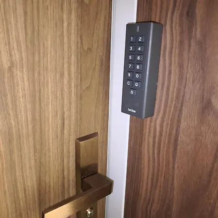 Apartamento Luksusowy Apartament, Duzy Parking, Zameldowanie 24h, Fv, Ekspres, Xbox, Klimatyzacja, Dwie Sypialnie, Kuchnia I Salon, Samo Centrum Miasta, *