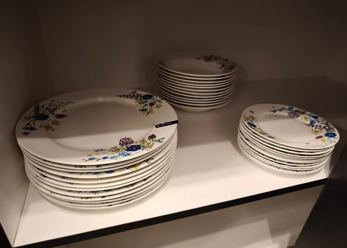 Lägenhet W Centrum Luksusowy Apartament, Duzy Parking, Zameldowanie 24h, Fv, Ekspres, Xbox, Klimatyzacja, Dwie Sypialnie, Kuchnia I Salon, Samo Centrum Miasta,